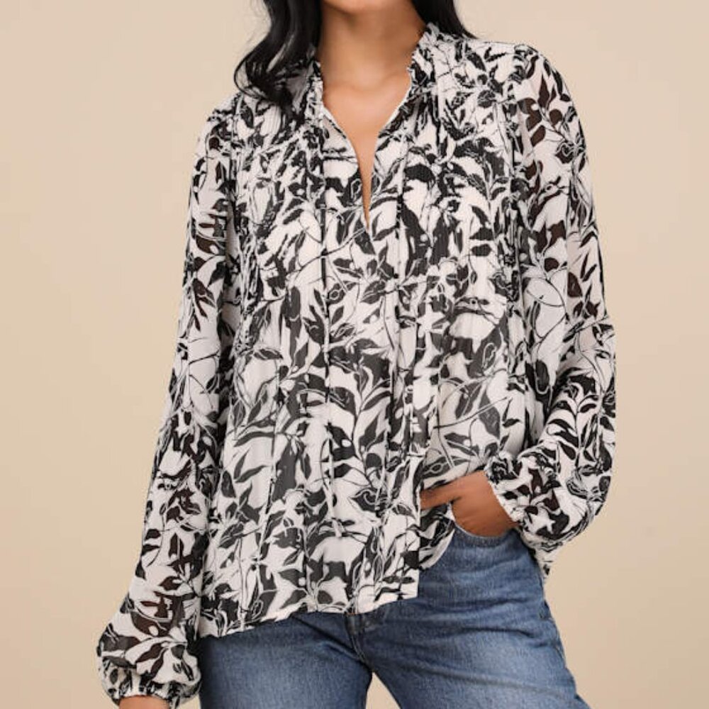 Lulus Classic Concept White And Black Floral Pleated Long Sleeve Top - Size XL